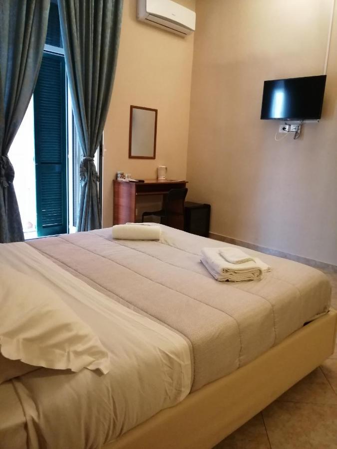 San Gaetano Bed Hotel Naples Exterior photo